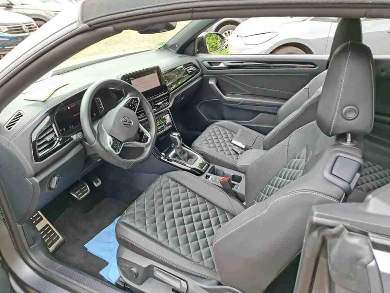 Volkswagen T-Roc Cabriolet R-Line – Bild 6 von 8