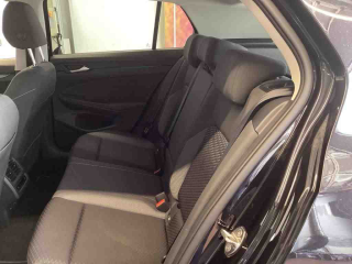 Volkswagen Golf Active – Bild 7 von 8