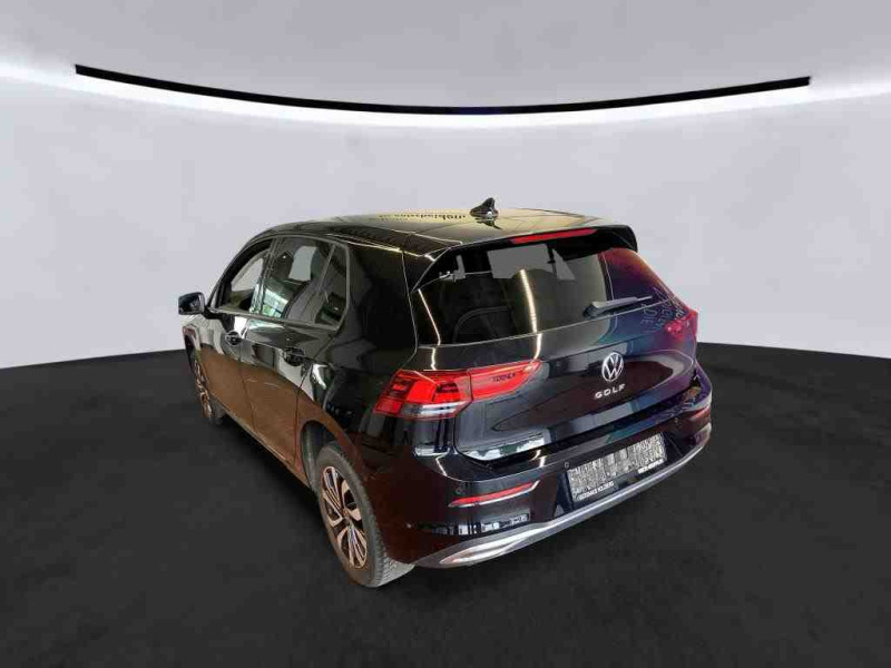 Volkswagen Golf Active – Bild 4 von 8