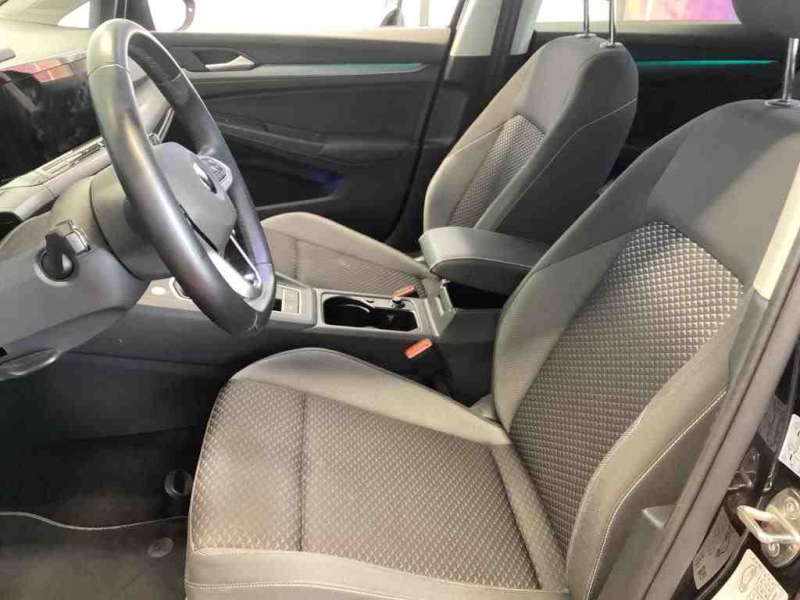 Volkswagen Golf Active – Bild 6 von 8