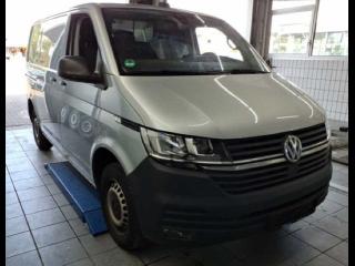 Volkswagen T6.1 Transporter BlueMotion – image 2 of 7