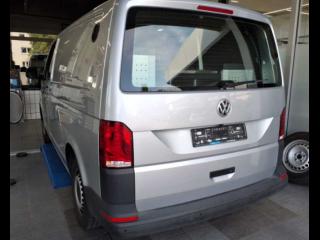 Volkswagen T6.1 Transporter BlueMotion – image 4 of 7