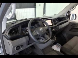 Volkswagen T6.1 Transporter BlueMotion – image 5 of 7