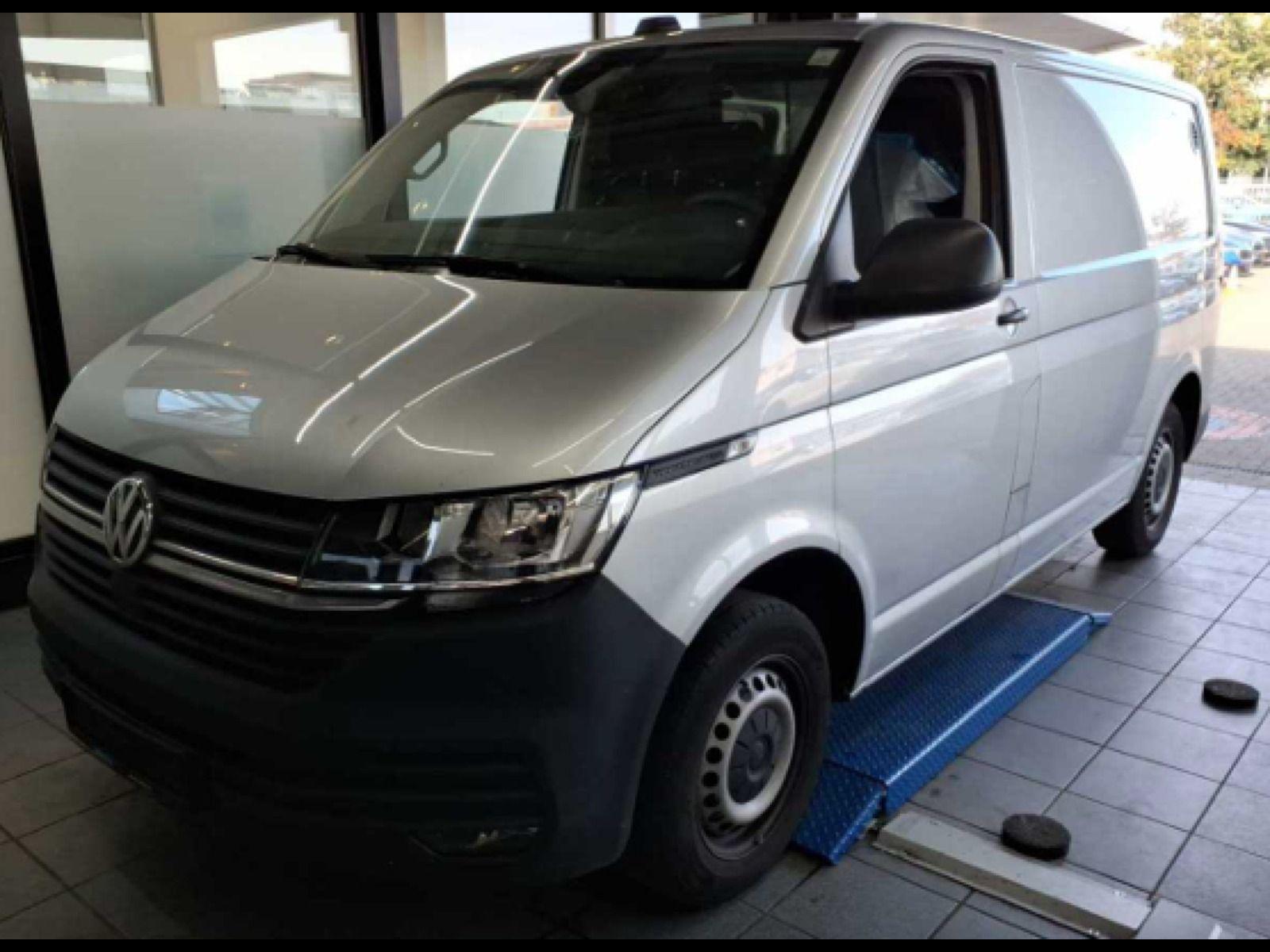 Volkswagen T6.1 Transporter BlueMotion