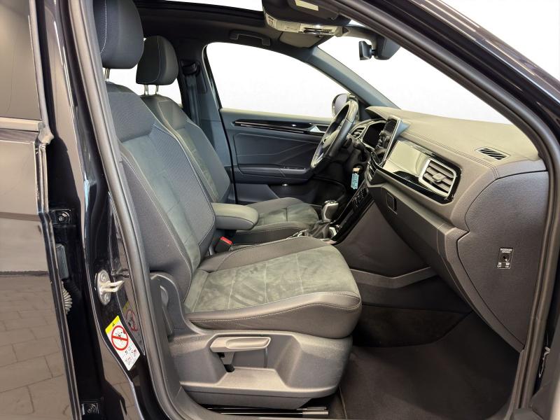 Volkswagen T-Roc R-Line – Bild 4 von 16