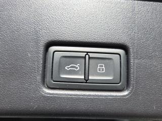 Audi Q4 Sportback e-tron S line – image 11 of 22