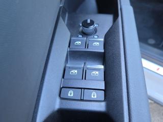 Audi Q4 Sportback e-tron S line – image 15 of 22