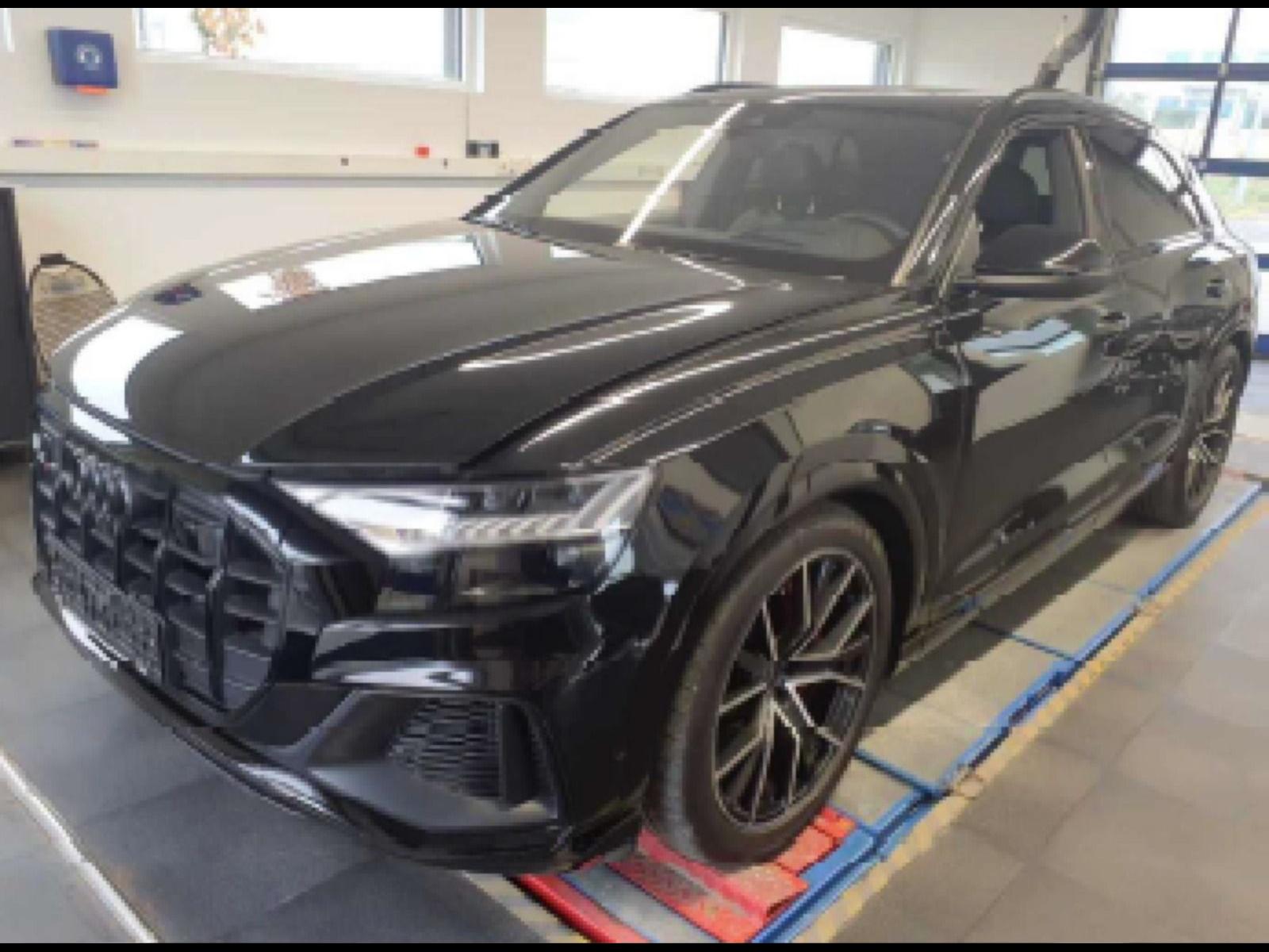 Audi SQ8