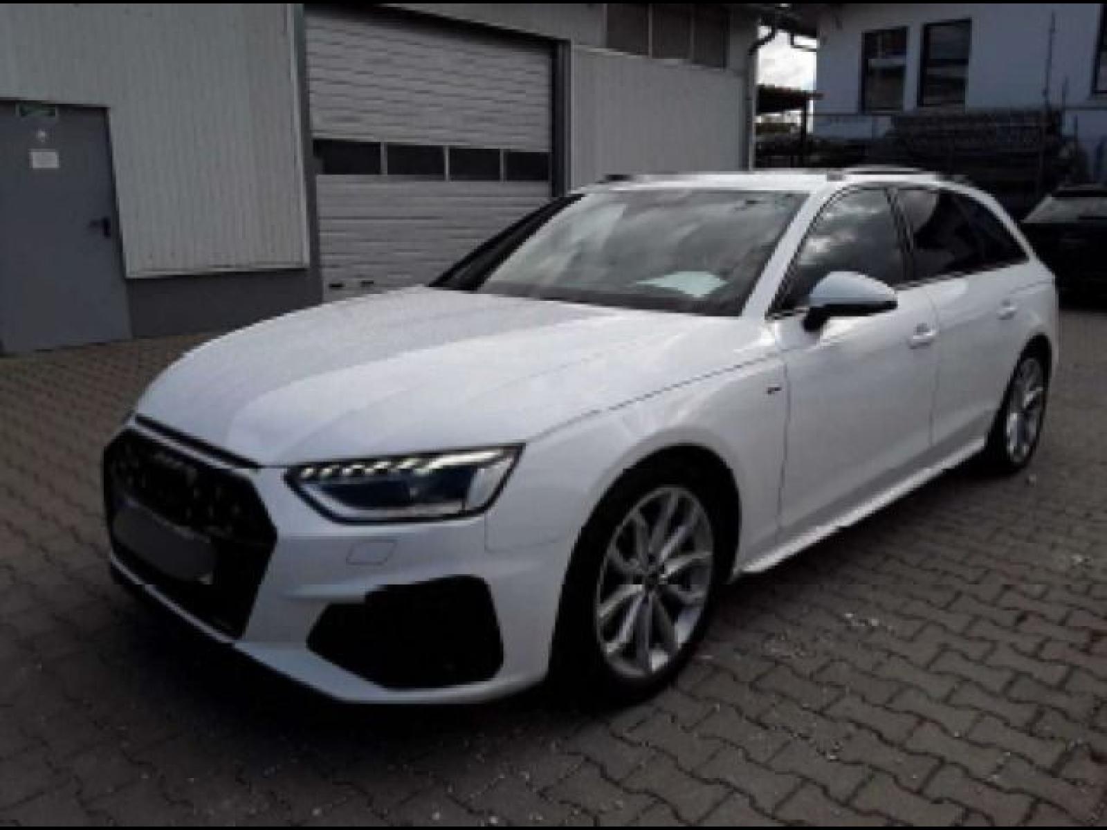 Audi A4 Avant S line