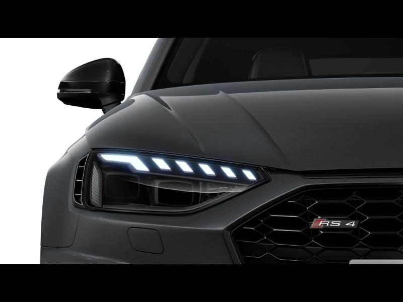 Audi RS 4 Avant DESIGN – image 2 of 8