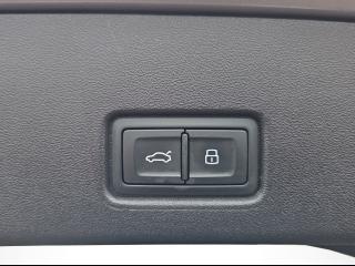 Audi Q4 e-tron Plus – image 12 of 22