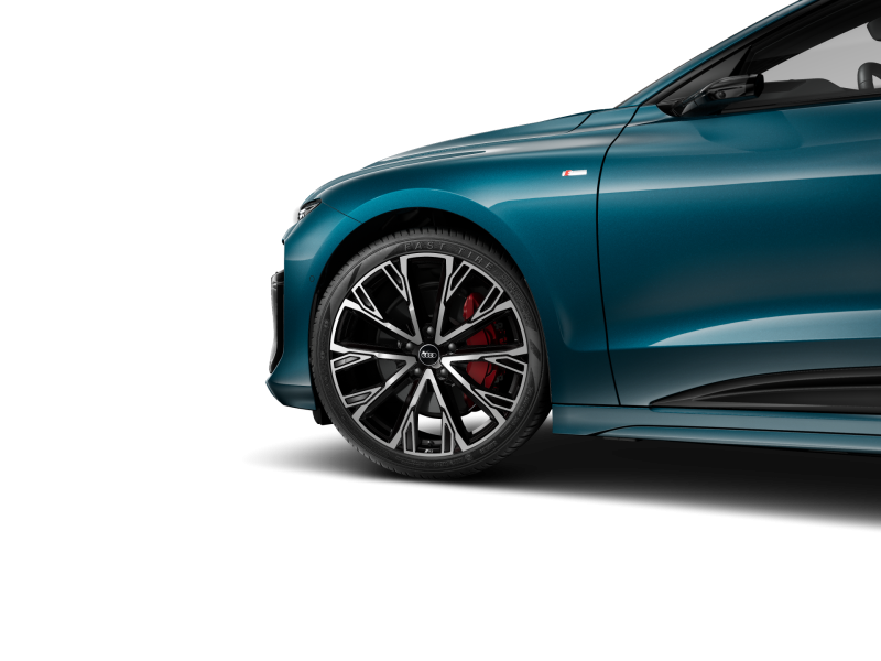 Audi A6 Avant e-tron S line – image 3 of 10