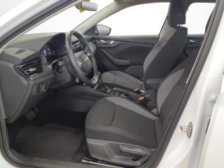 Škoda Scala Essence – image 5 of 6