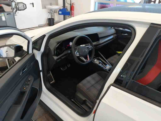 Volkswagen Golf GTI GTI – image 6 of 8