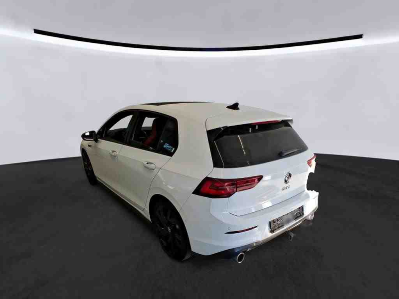 Volkswagen Golf GTI GTI – image 4 of 8