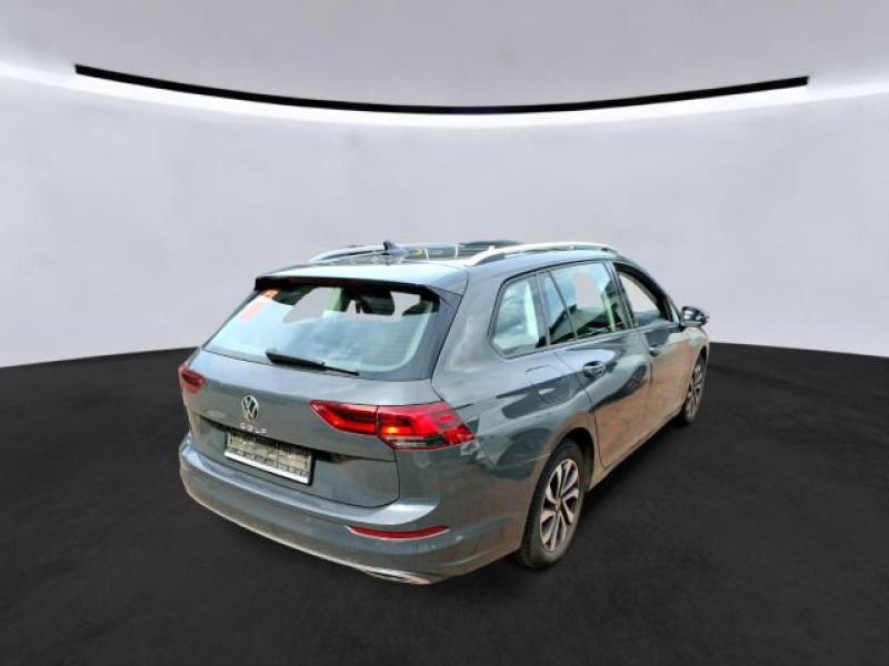 Volkswagen Golf Variant Active – image 2 of 2