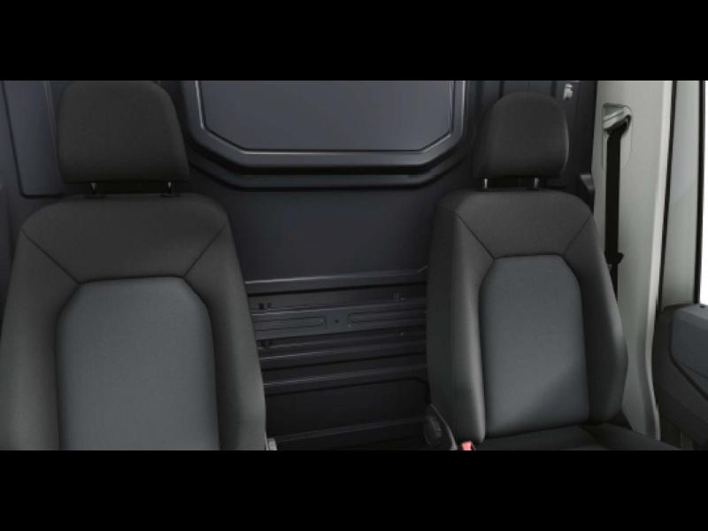 Volkswagen Crafter – image 4 of 6
