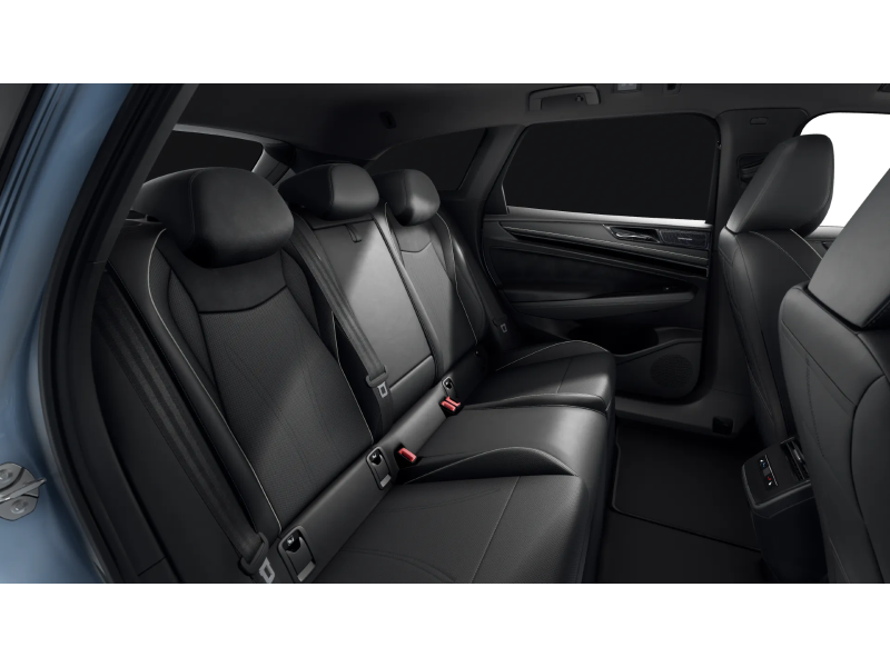 Volkswagen ID.7 Tourer Pro S – image 14 of 14