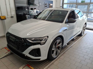 Audi Q8 Sportback e-tron S line – Bild 1 von 8