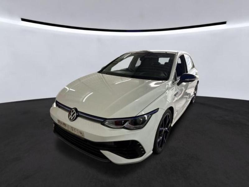 Volkswagen Golf R – image 1 of 2